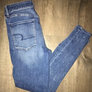 American Eagle Hi-Rise Jegging